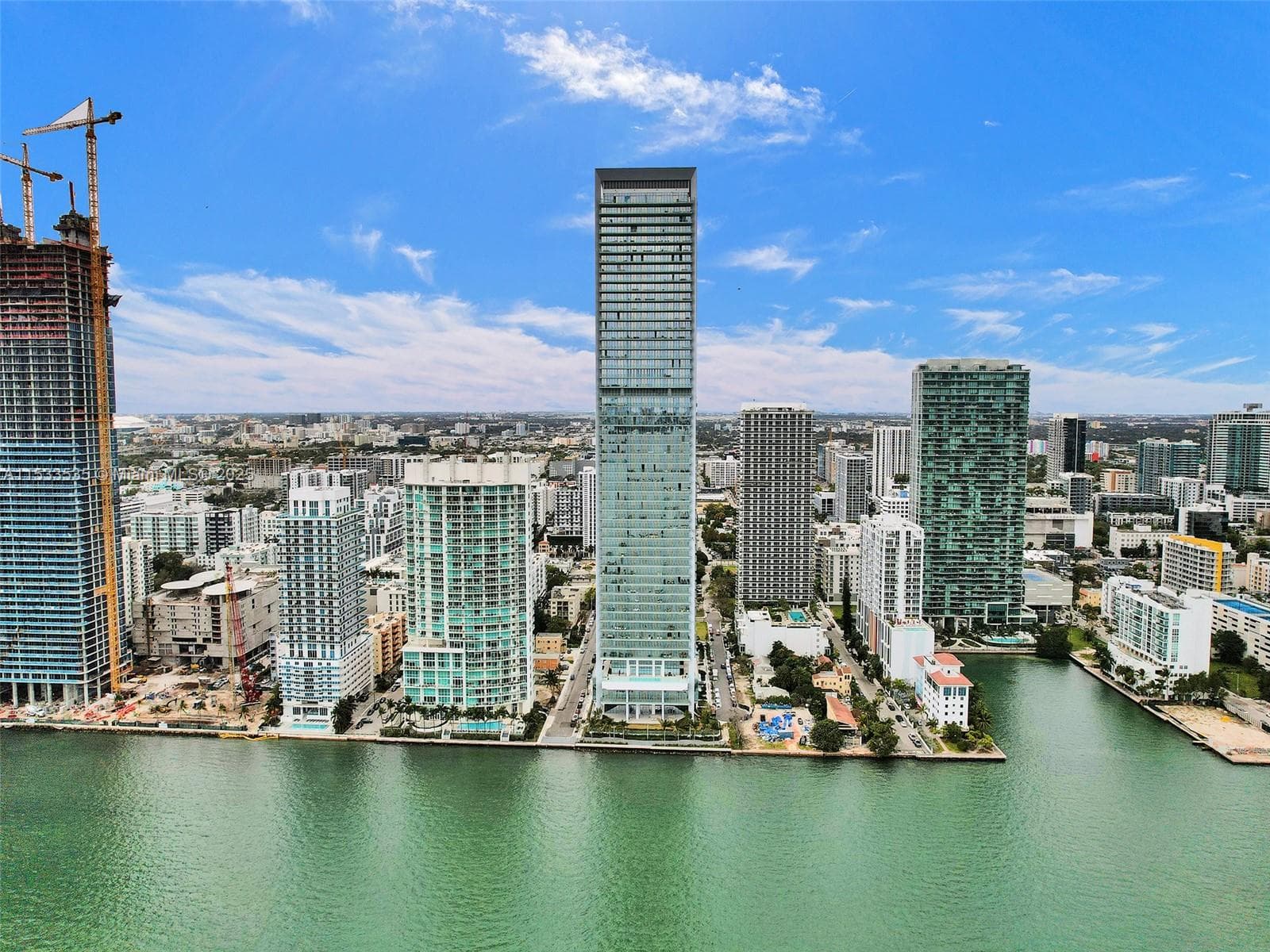 700 NE 26th Ter # 3505, Miami FL 33137 — 24