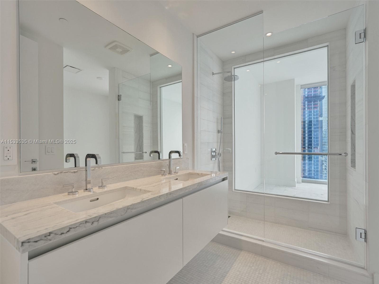 700 NE 26th Ter # 3505, Miami FL 33137 — 21