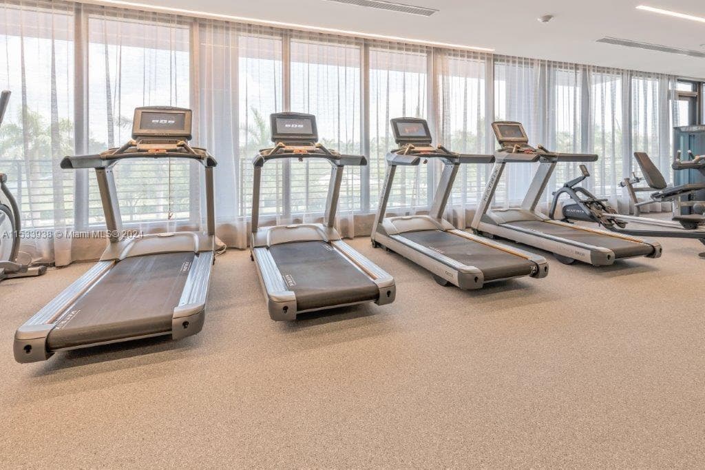 5350 NW 84th Ave # 1604, Doral FL 33166 — 52