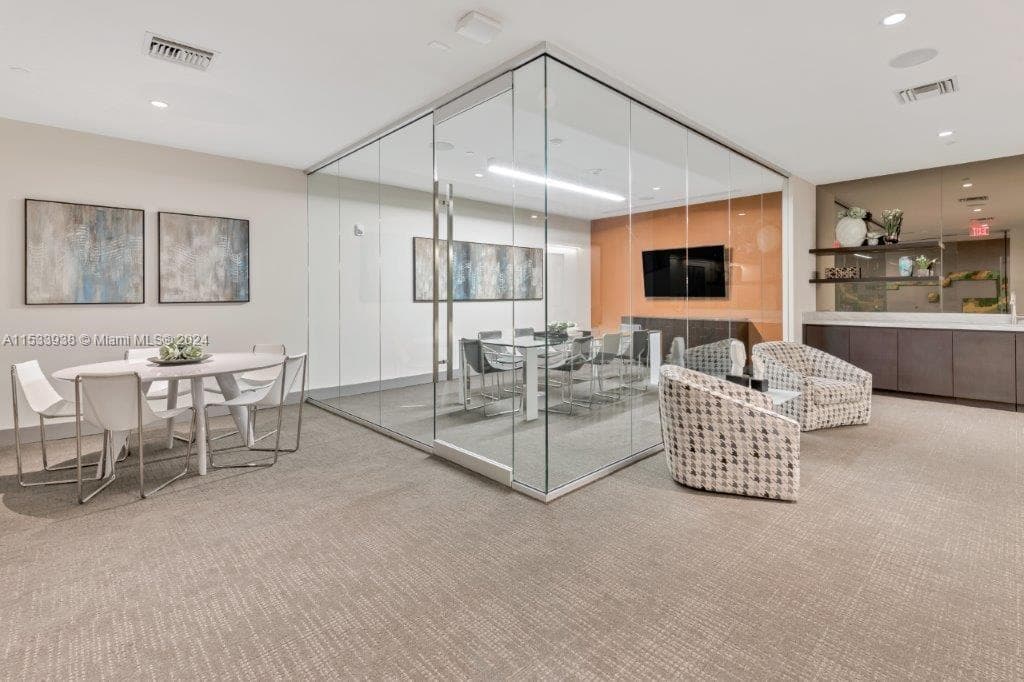 5350 NW 84th Ave # 1604, Doral FL 33166 — 37