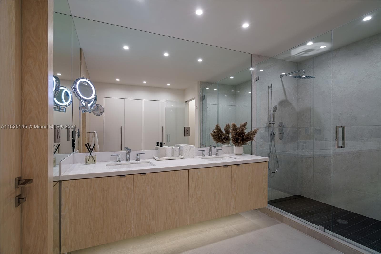 19115 Fisher Island Dr # 19115, Miami Beach FL 33109 — 22