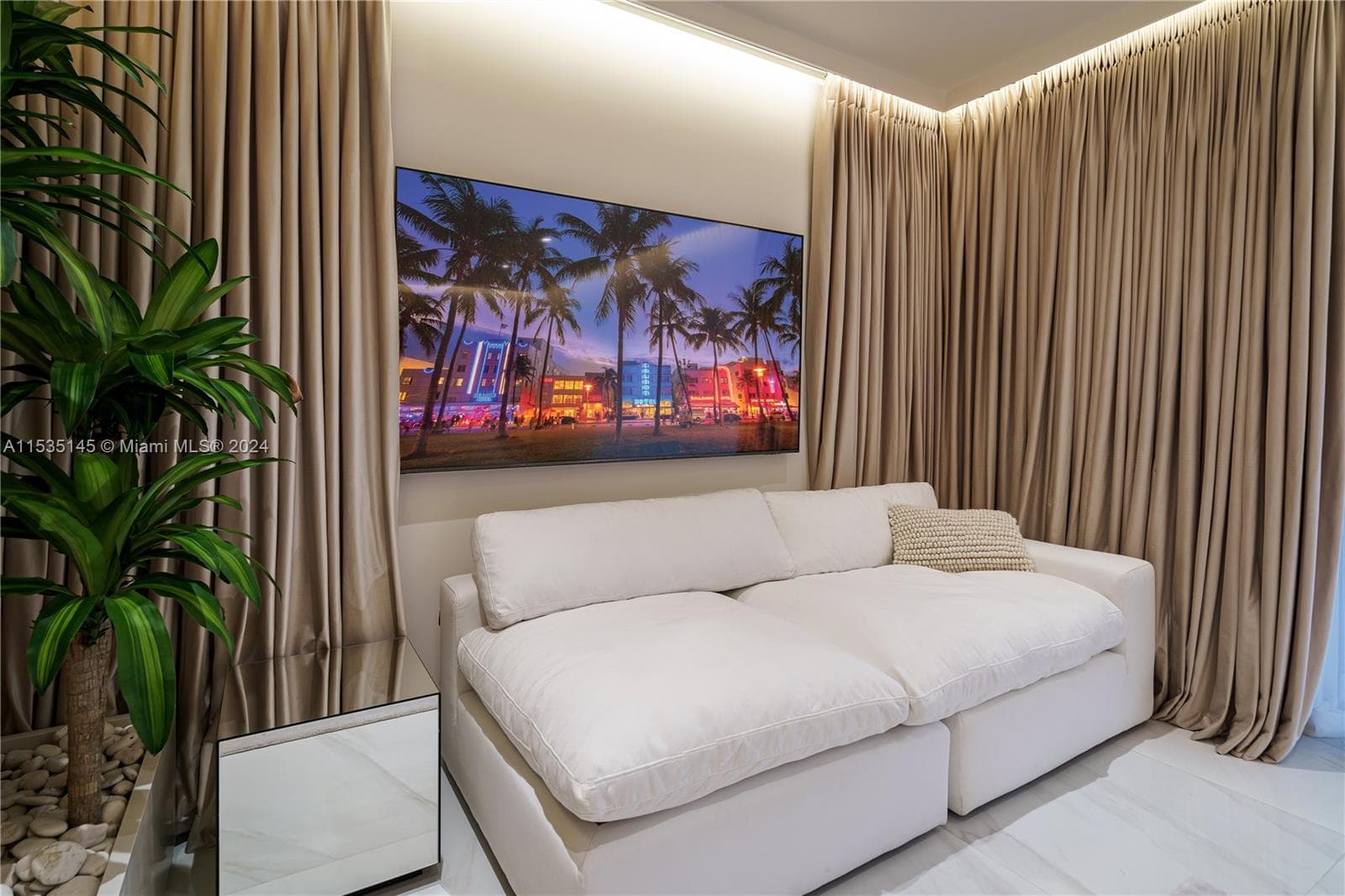 19115 Fisher Island Dr # 19115, Miami Beach FL 33109 — 19