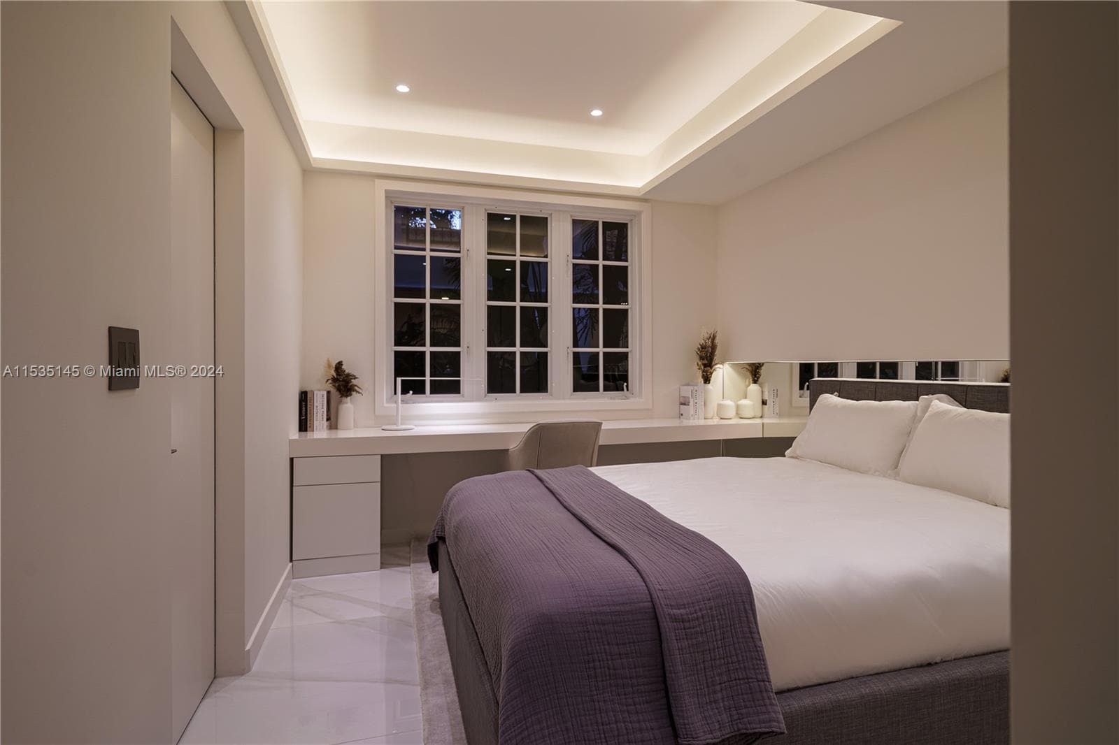 19115 Fisher Island Dr # 19115, Miami Beach FL 33109 — 35