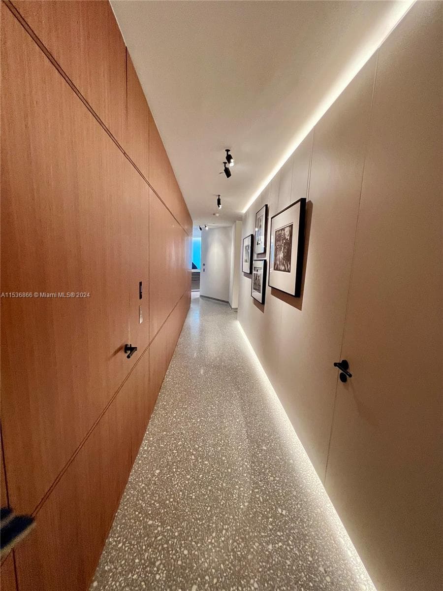 18555 Collins Ave # 3501, Sunny Isles Beach FL 33160 — 34