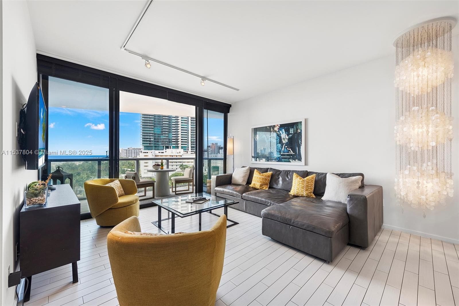 2201 Collins Ave # 814, Miami Beach FL 33139 — 7