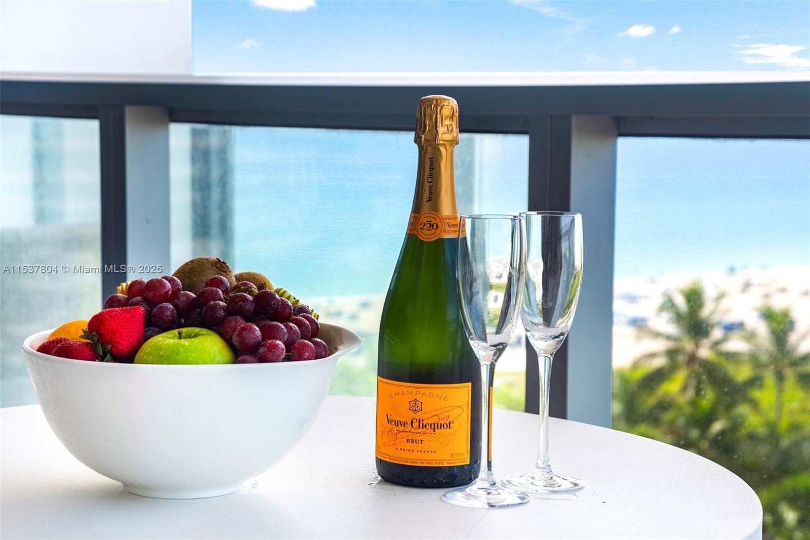2201 Collins Ave # 814, Miami Beach FL 33139 — 3