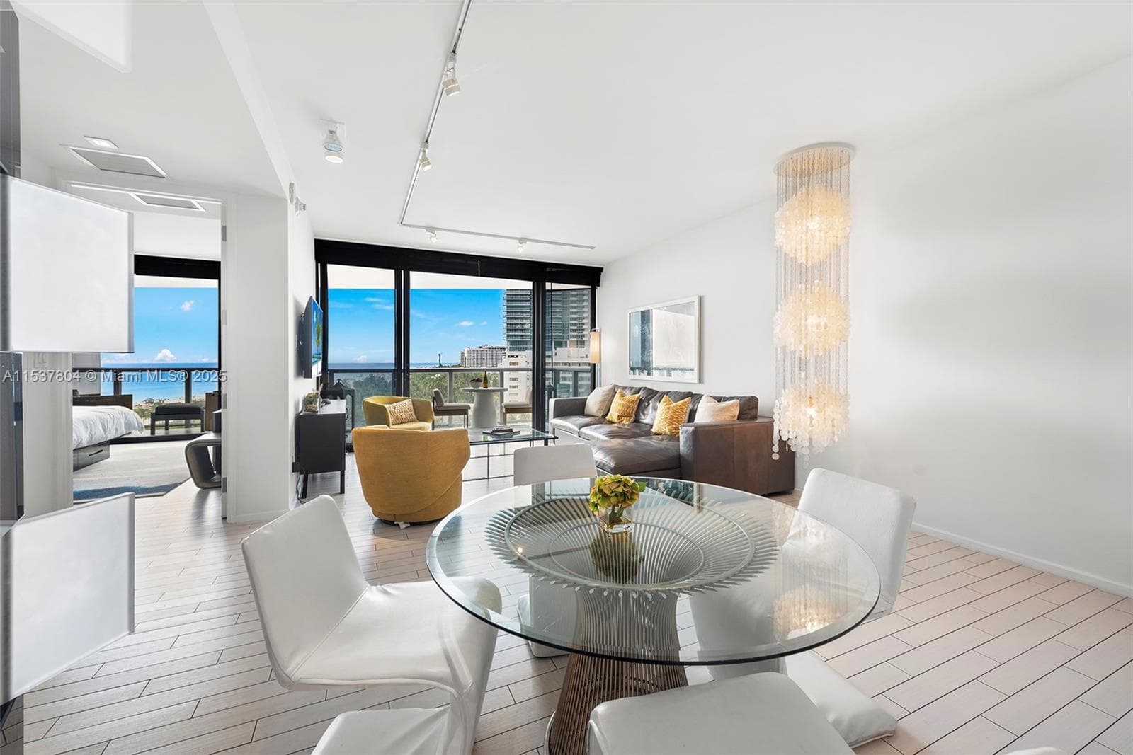 2201 Collins Ave # 814, Miami Beach FL 33139 — 11