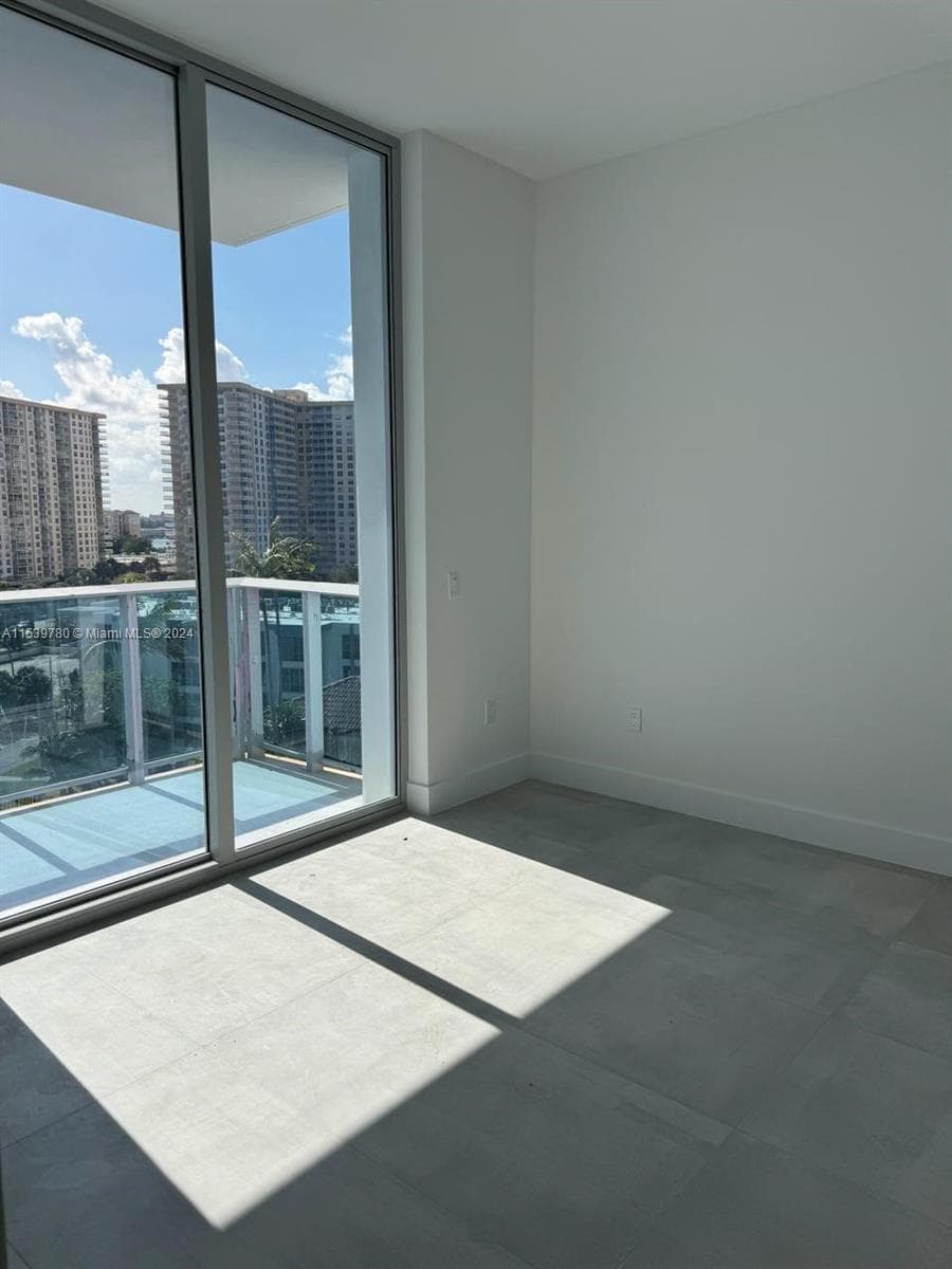 17550 Collins Avenue # 701, Sunny Isles Beach FL 33160 — 4