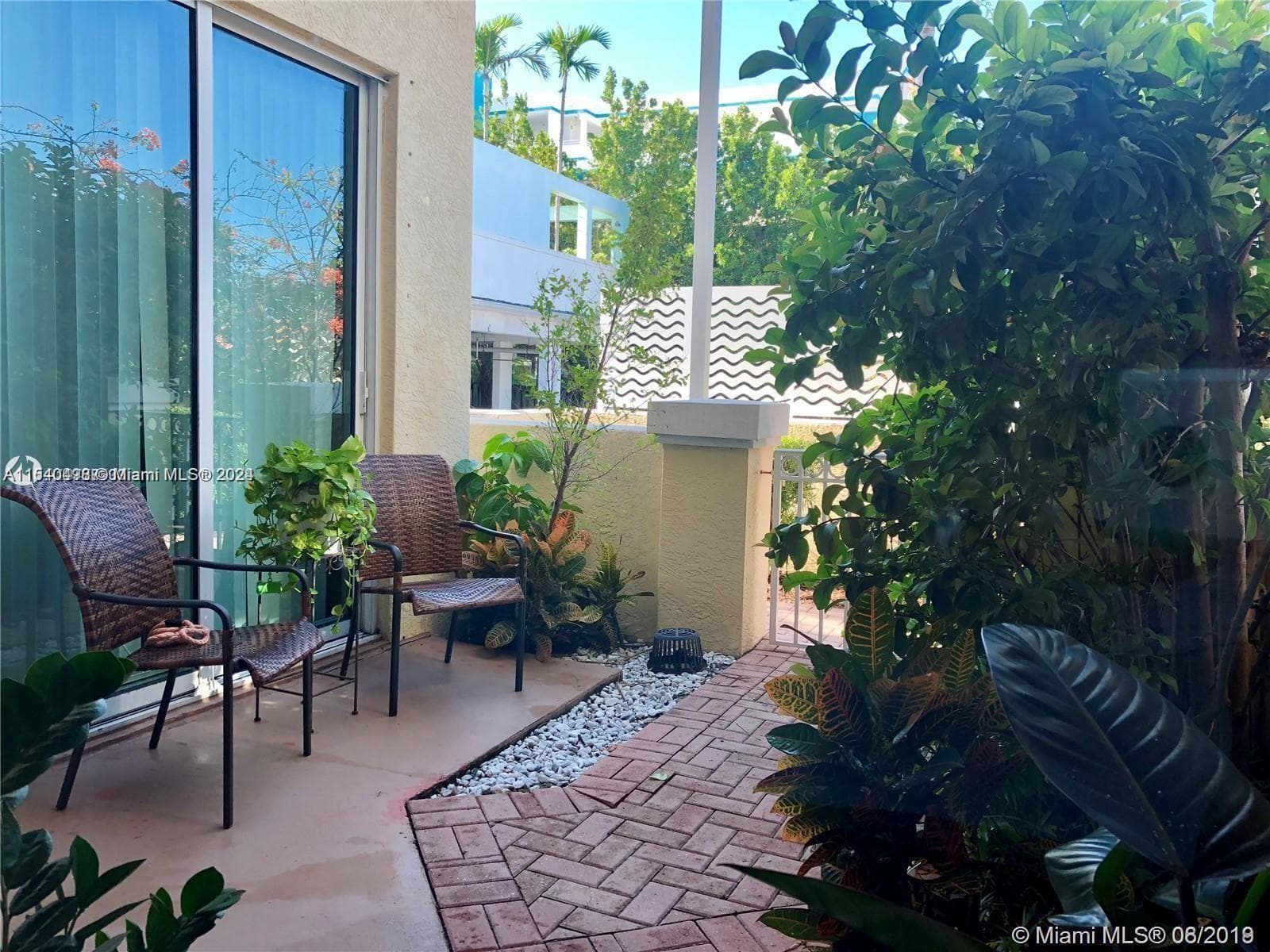 9172 Collins Ave # 13, Surfside FL 33154 — 1