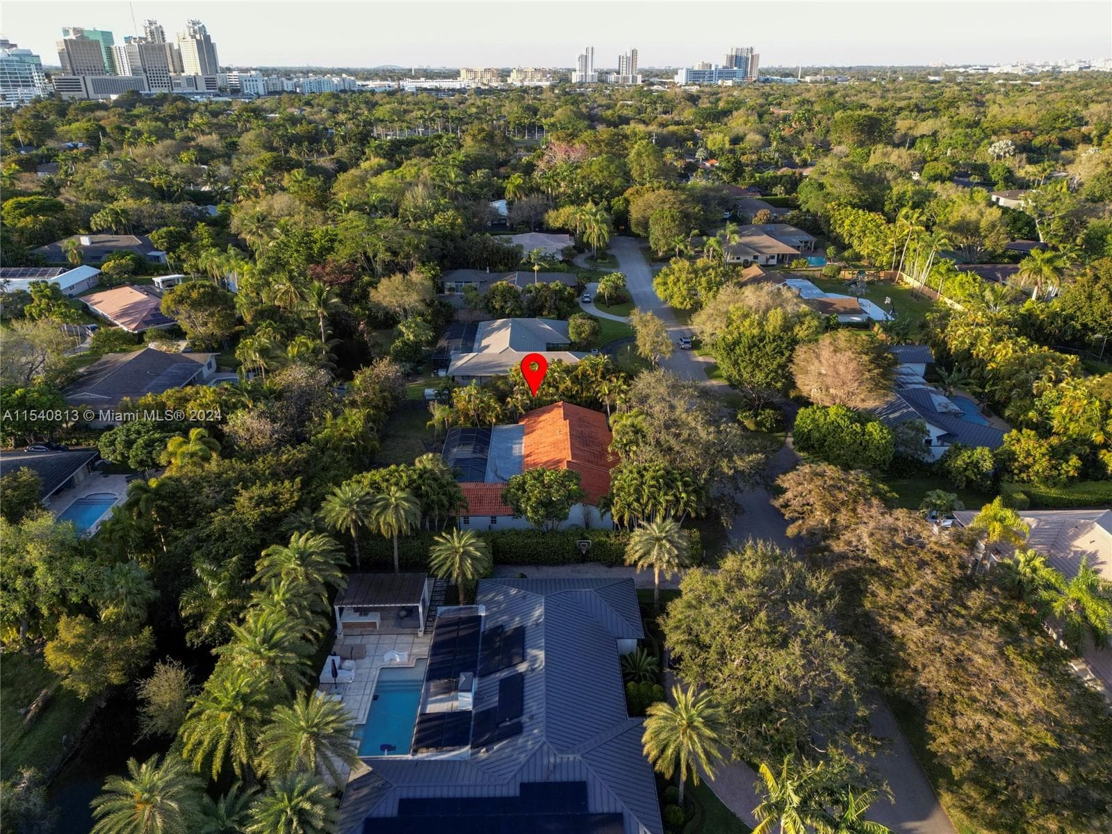 10130 SW 70th Ave, Pinecrest FL 33156 — 69