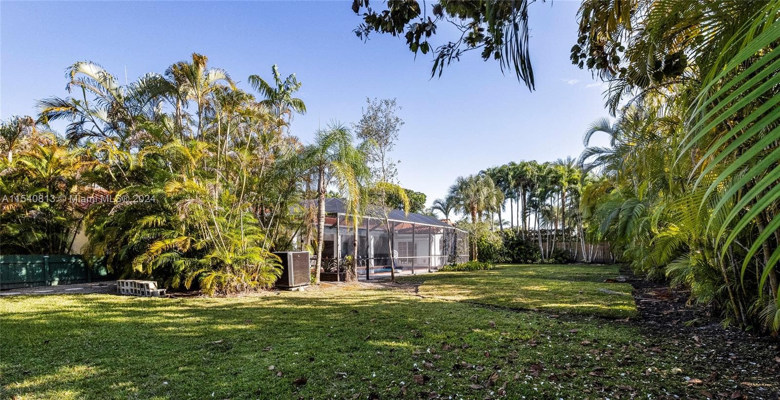 10130 SW 70th Ave, Pinecrest FL 33156 — 65