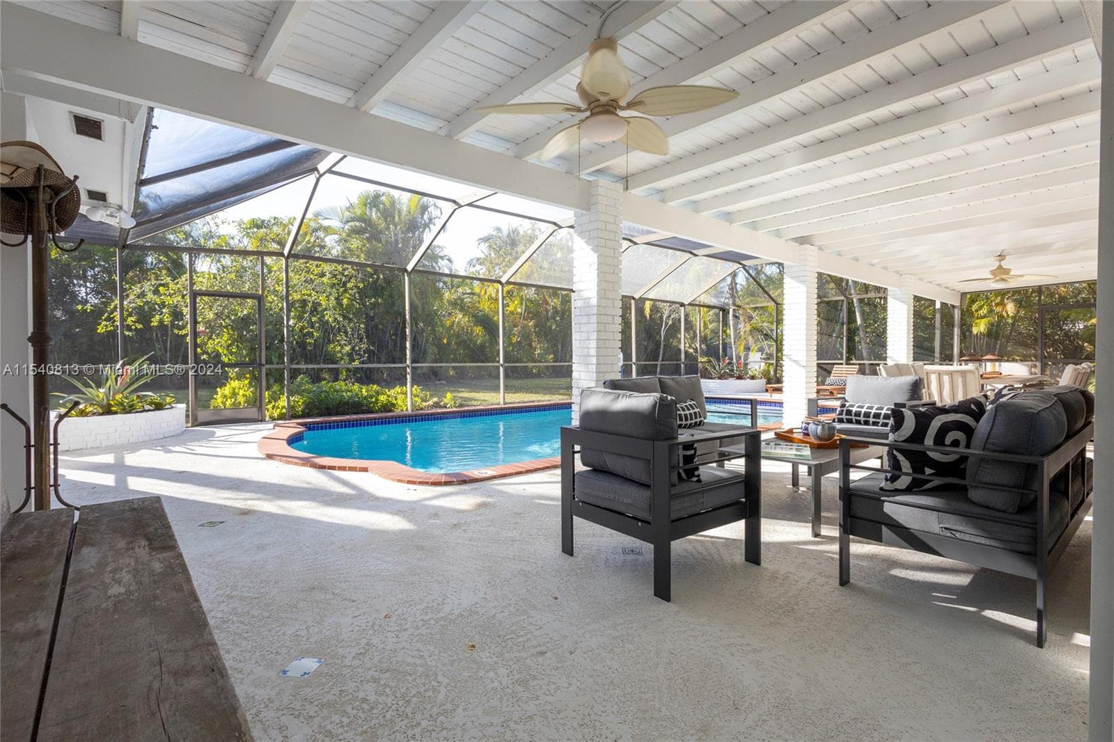 10130 SW 70th Ave, Pinecrest FL 33156 — 59
