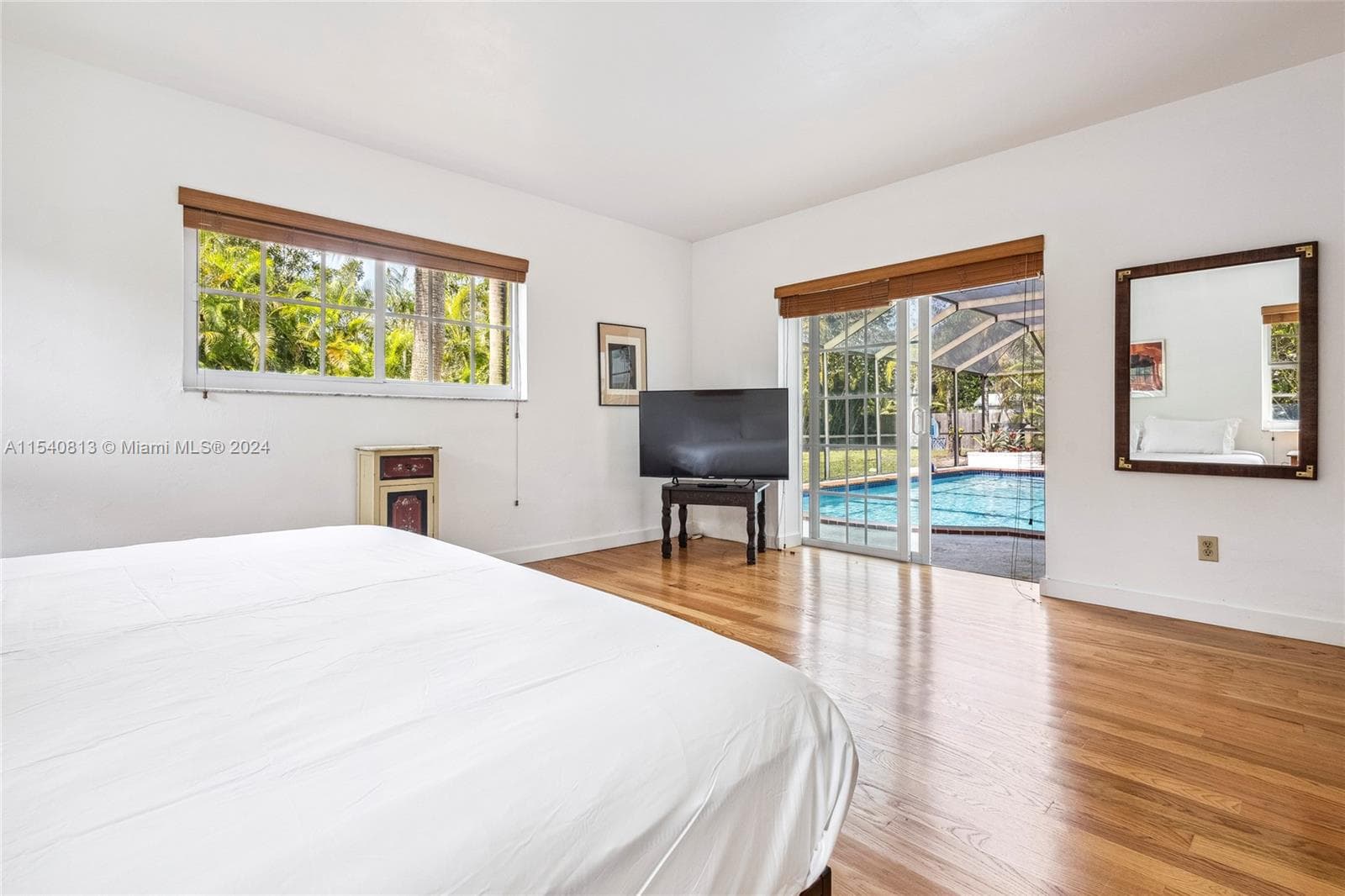 10130 SW 70th Ave, Pinecrest FL 33156 — 25