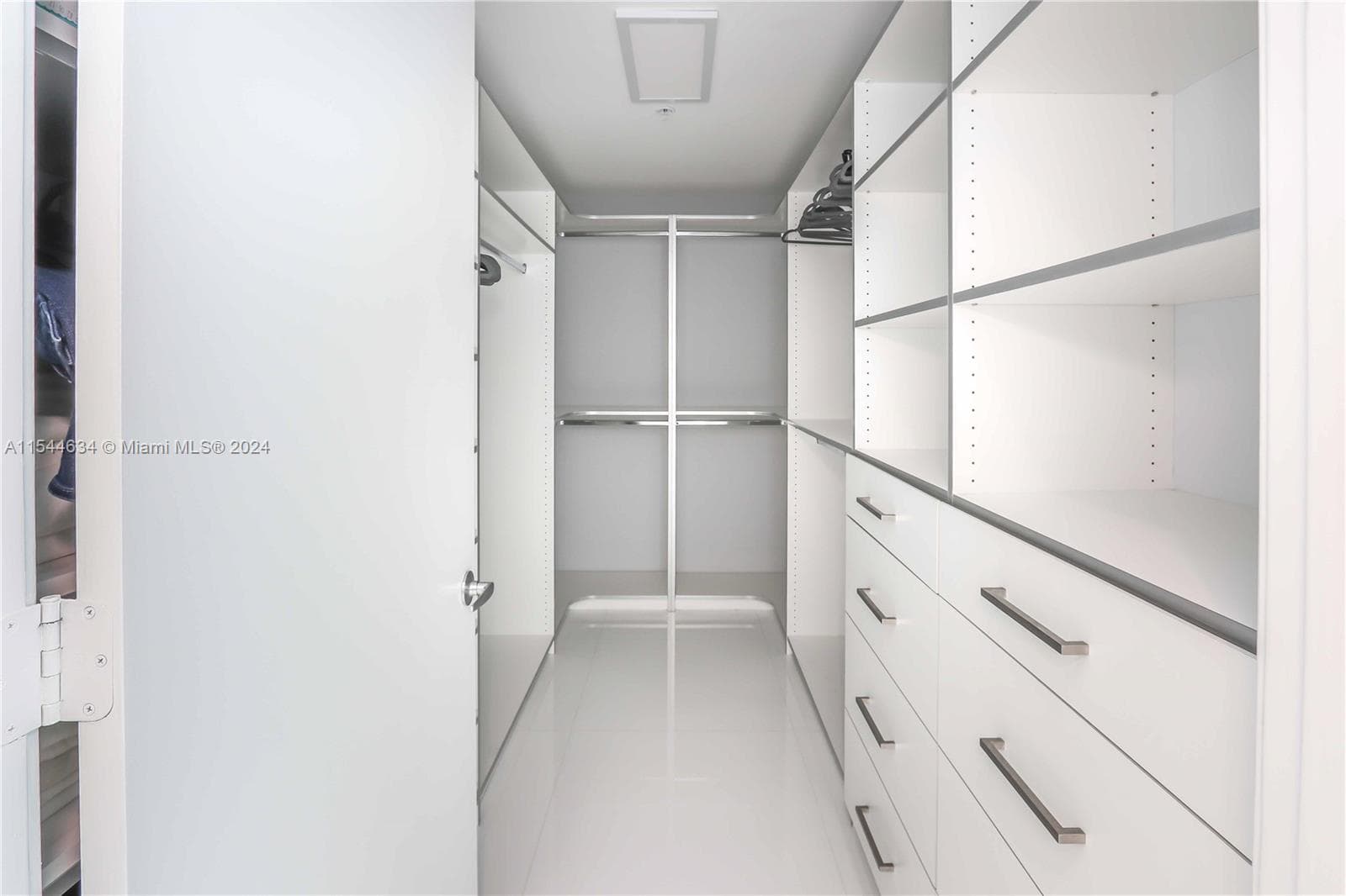 17301 Biscayne Blvd # 1201, North Miami Beach FL 33160 — 16