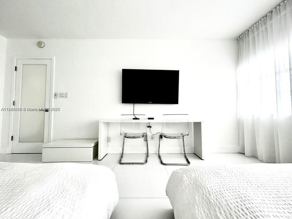 The Decoplage Condo, Miami Beach, FL — 7