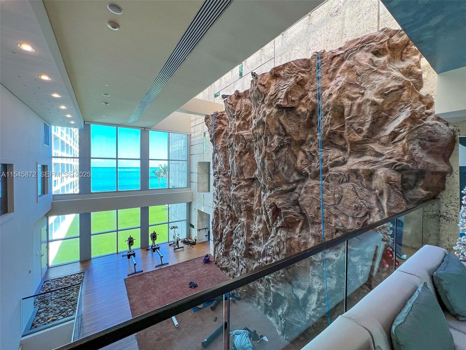 6801 Collins Ave # 1206, Miami Beach FL 33141 — 62