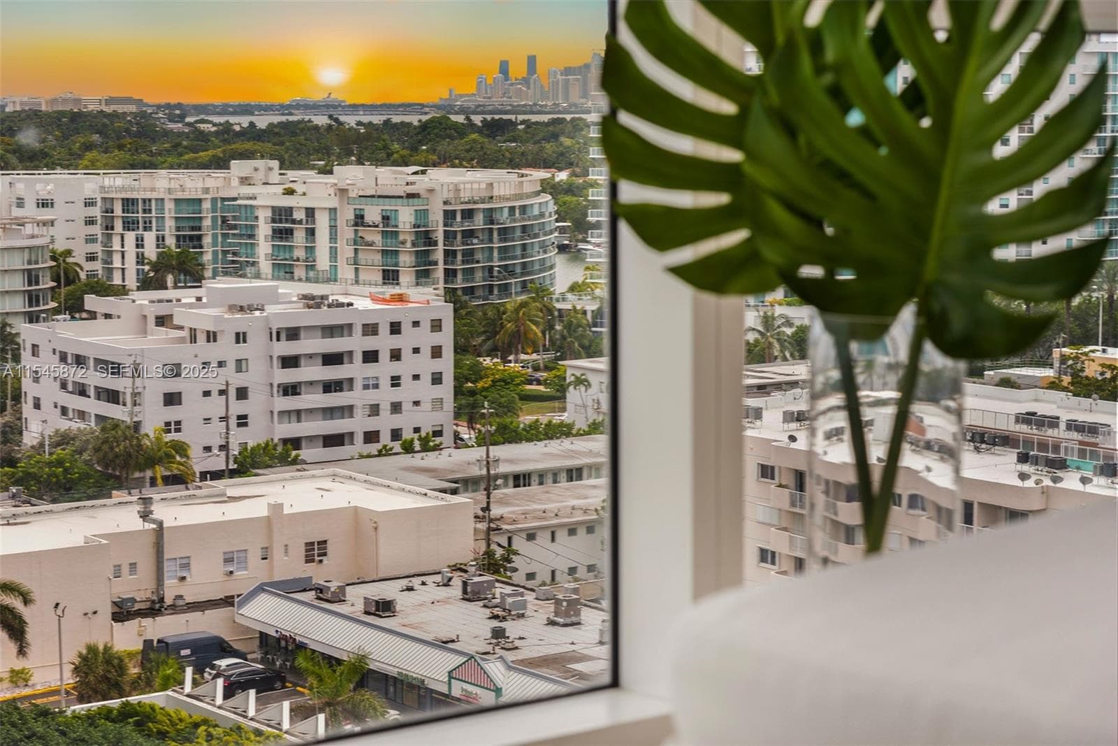 6801 Collins Ave # 1206, Miami Beach FL 33141 — 17