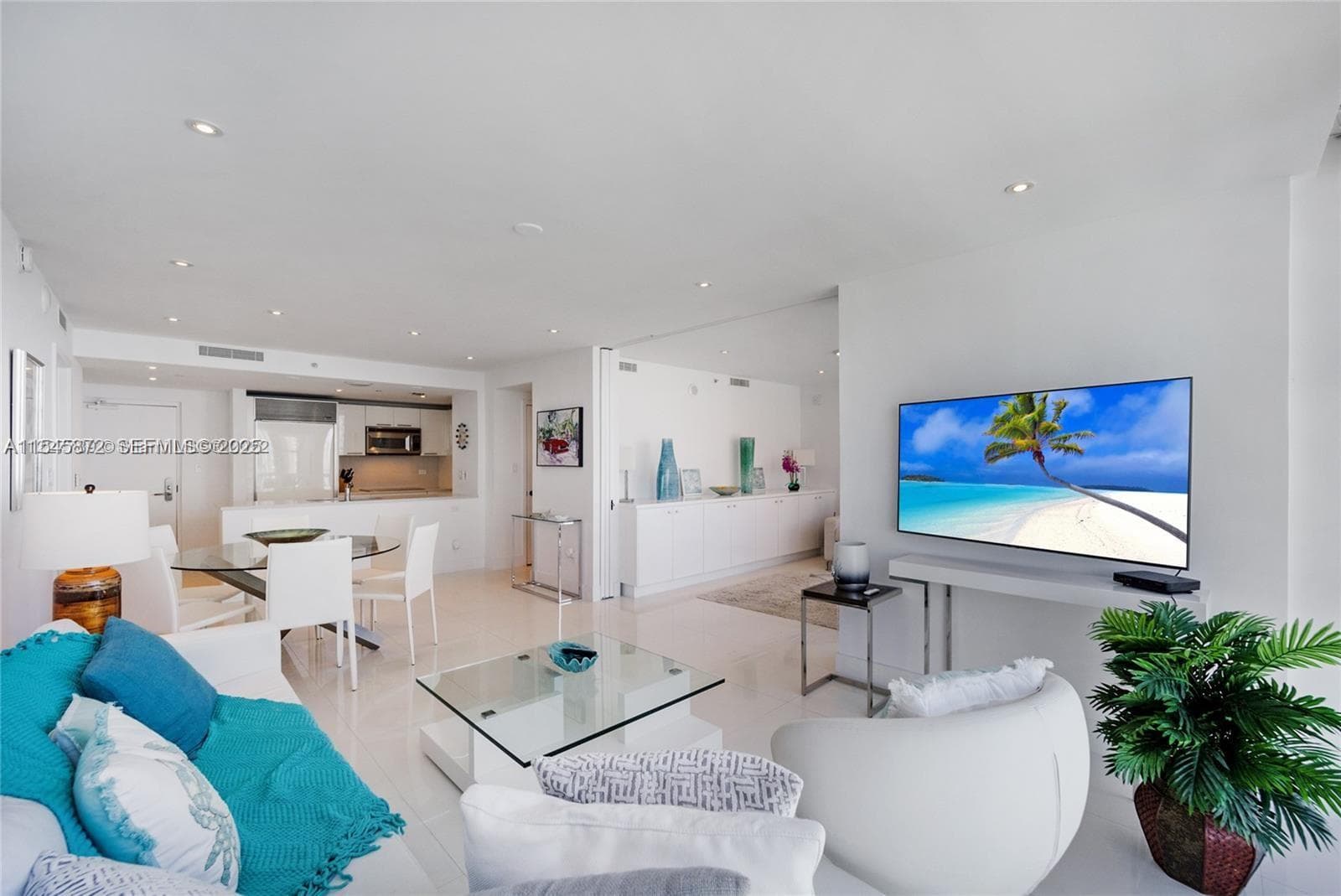 6801 Collins Ave # 1206, Miami Beach FL 33141 — 28