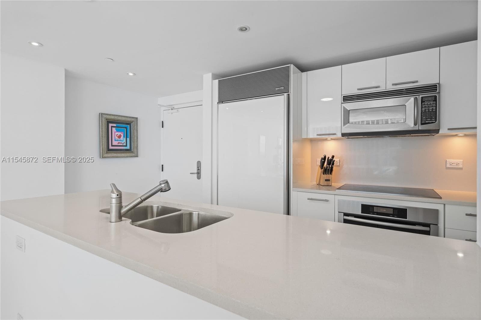 6801 Collins Ave # 1206, Miami Beach FL 33141 — 5