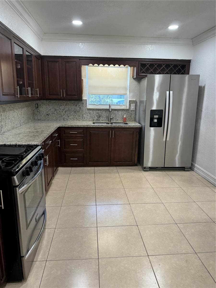 206 Ponce De Leon Blvd, Coral Gables FL 33134 — 13