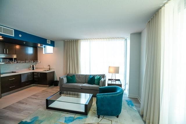 17315 Collins Ave # 1105, Sunny Isles Beach FL 33160 — 40