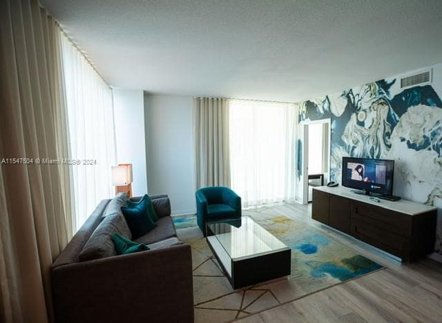 17315 Collins Ave # 1105, Sunny Isles Beach FL 33160 — 31