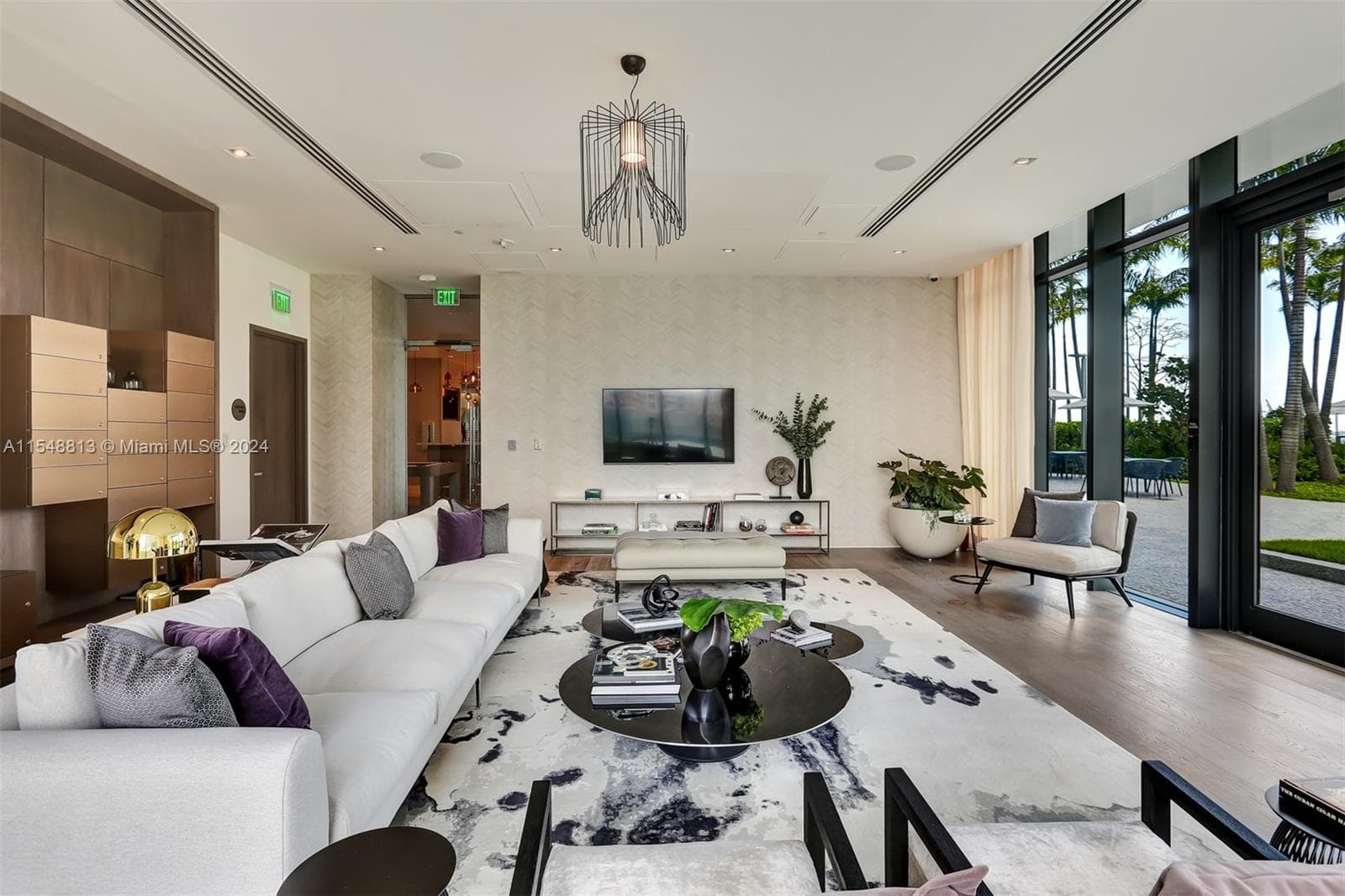 480 NE 31st St # 2202, Miami FL 33137 — 22