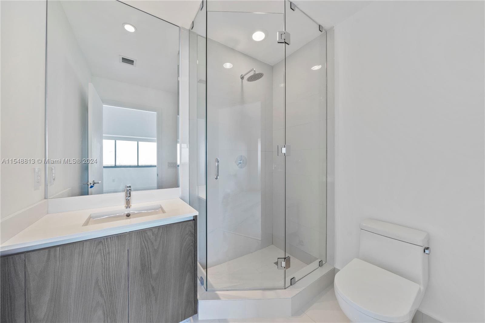480 NE 31st St # 2202, Miami FL 33137 — 14