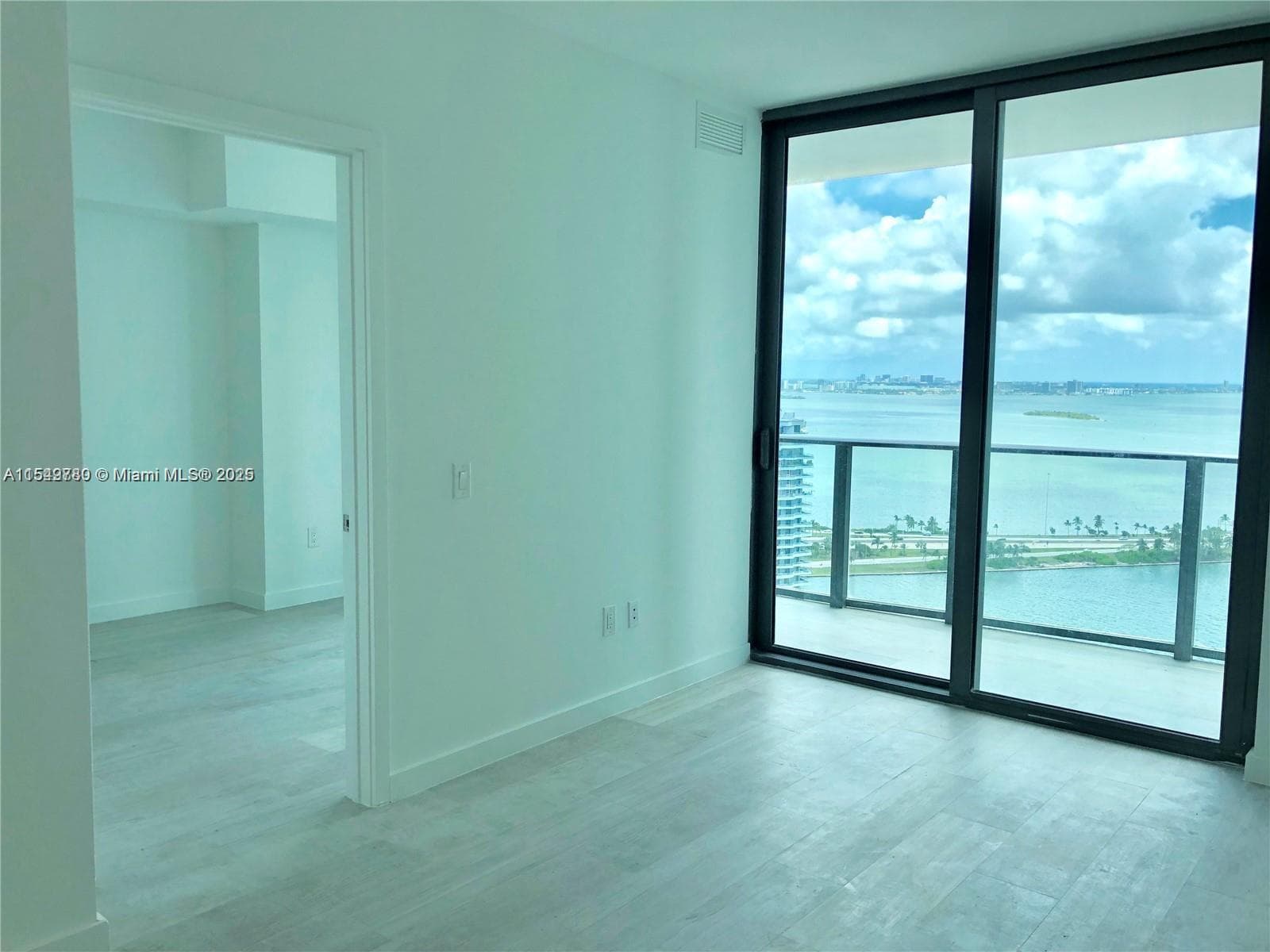 501 NE 31st St # 3004, Miami FL 33137 — 18