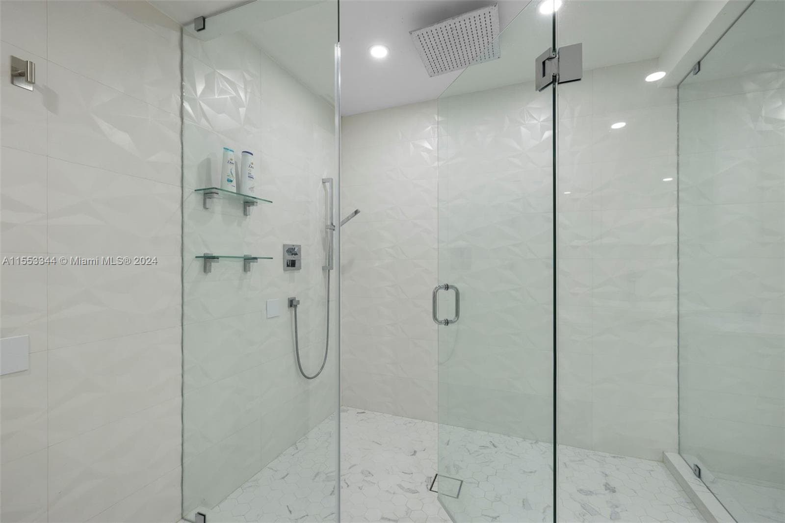 5151 Collins Ave # 1527, Miami Beach FL 33140 — 43