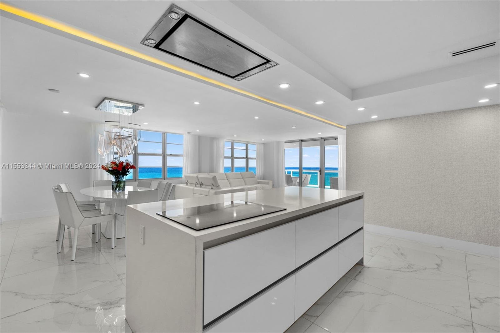 5151 Collins Ave # 1527, Miami Beach FL 33140 — 7