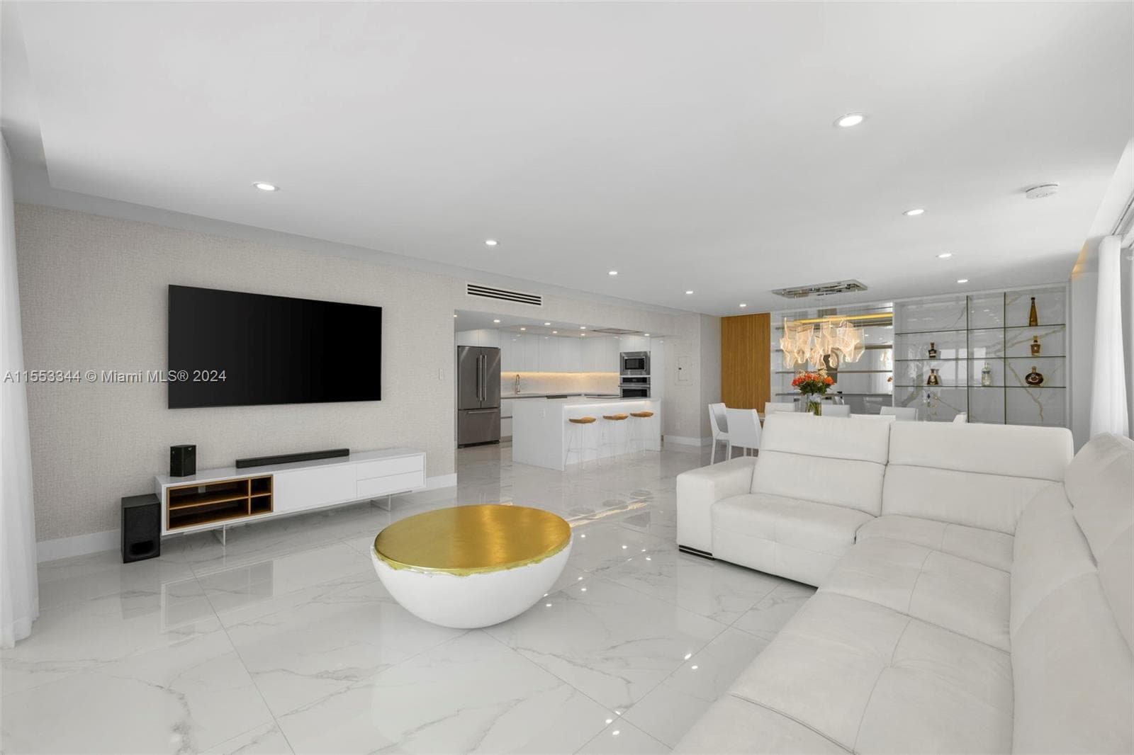 5151 Collins Ave # 1527, Miami Beach FL 33140 — 21
