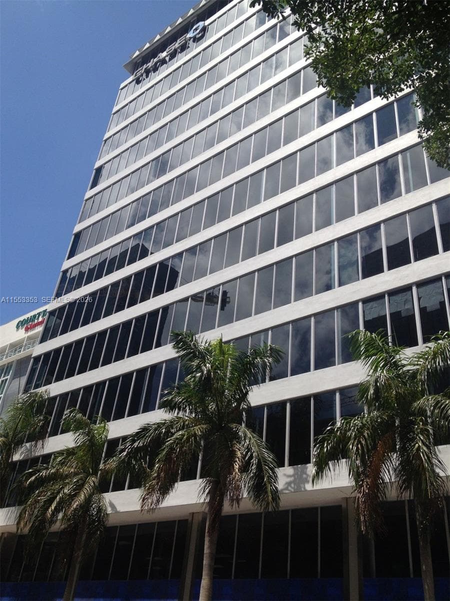 Miami, FL — 3