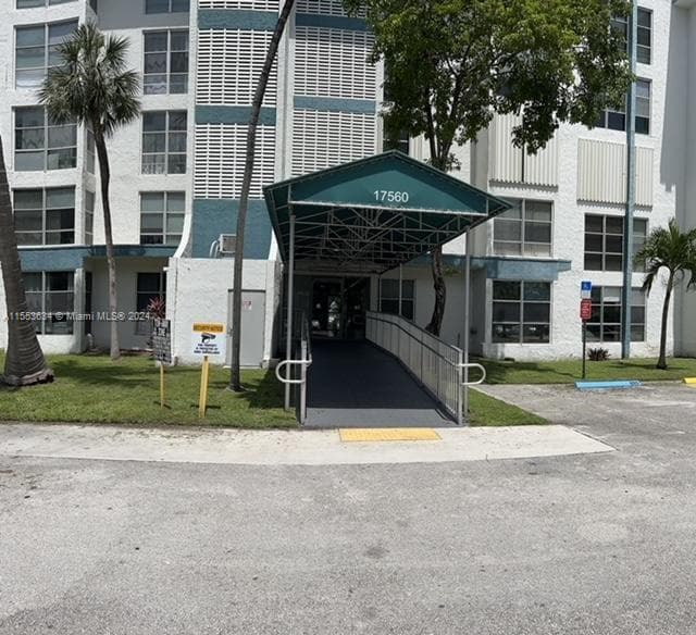 17560 Atlantic Blvd # 301, Sunny Isles Beach FL 33160 — 10