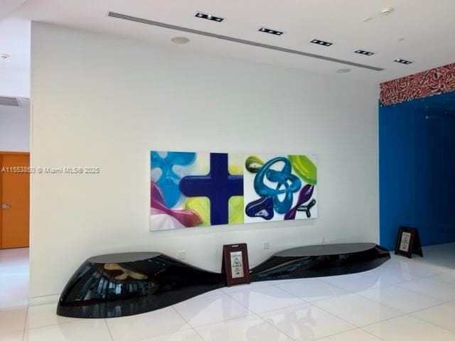 31 SE 6th St # 1606, Miami FL 33131 — 23