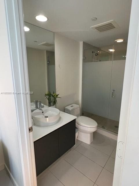 31 SE 6th St # 1606, Miami FL 33131 — 14