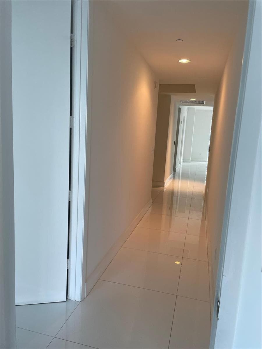 16001 Collins Avenue # 502, Sunny Isles Beach FL 33160 — 17