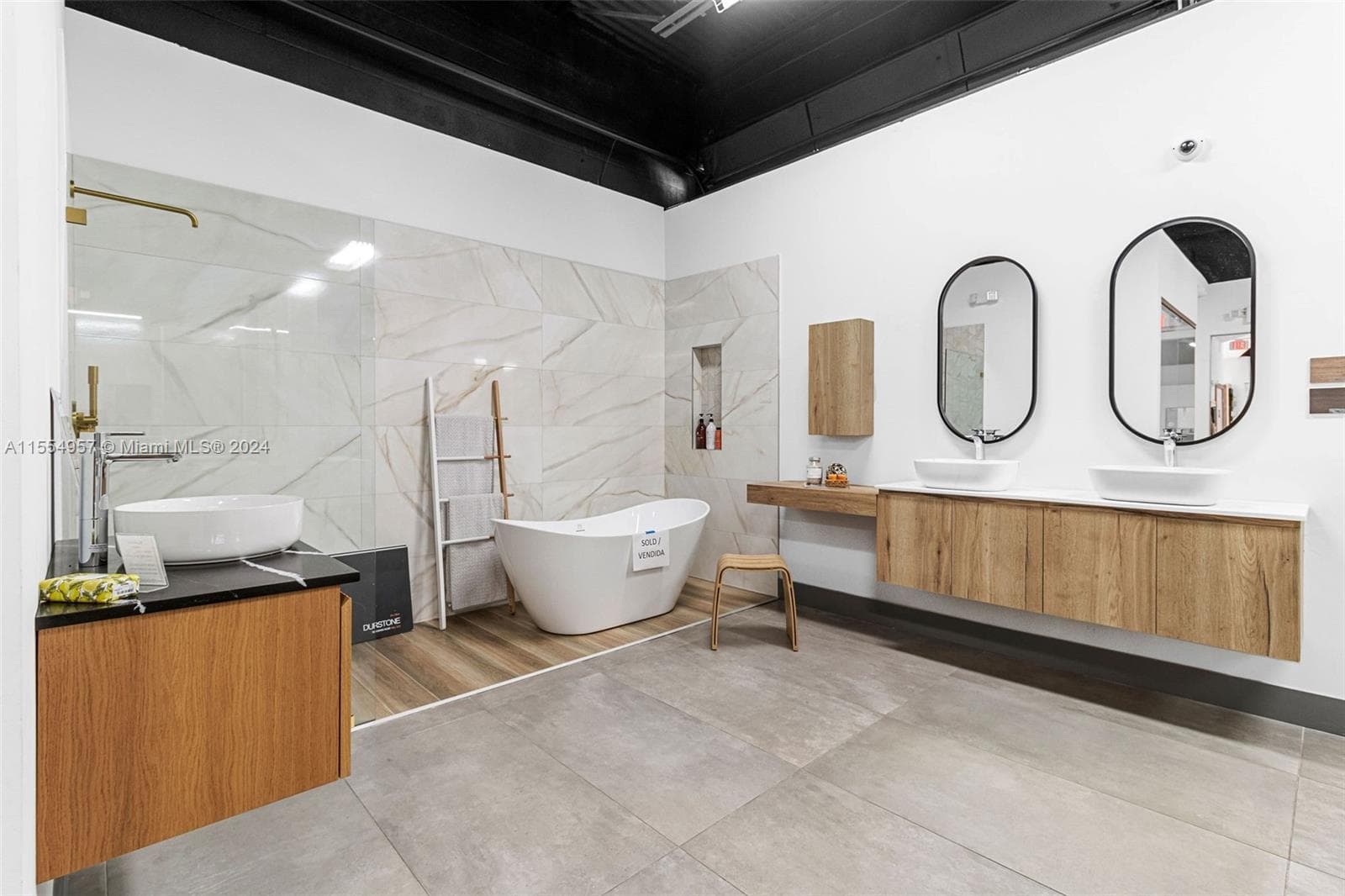 Bath Vanities/Accessories and Flooring, Doral FL 33122 — 27