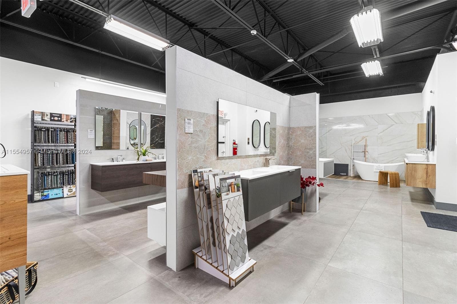 Bath Vanities/Accessories and Flooring, Doral FL 33122 — 32