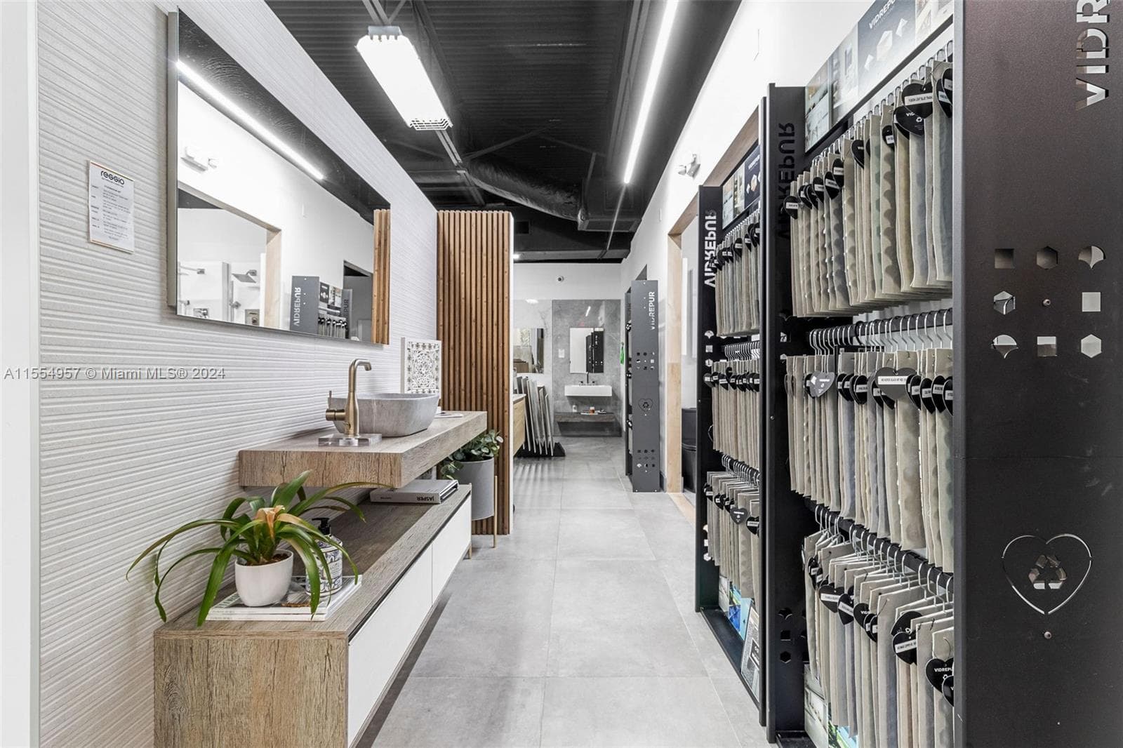 Bath Vanities/Accessories and Flooring, Doral FL 33122 — 24
