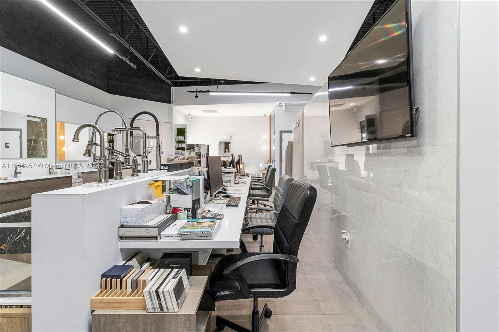 Bath Vanities/Accessories and Flooring, Doral FL 33122 — 10