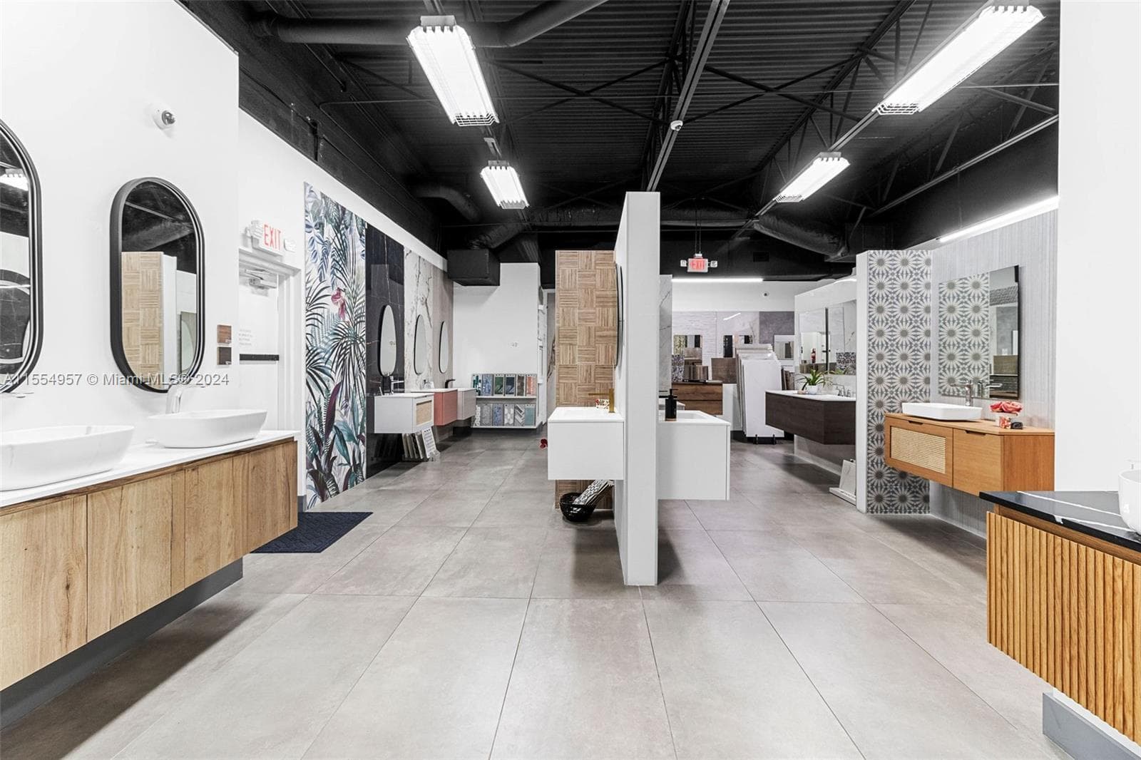 Bath Vanities/Accessories and Flooring, Doral FL 33122 — 33