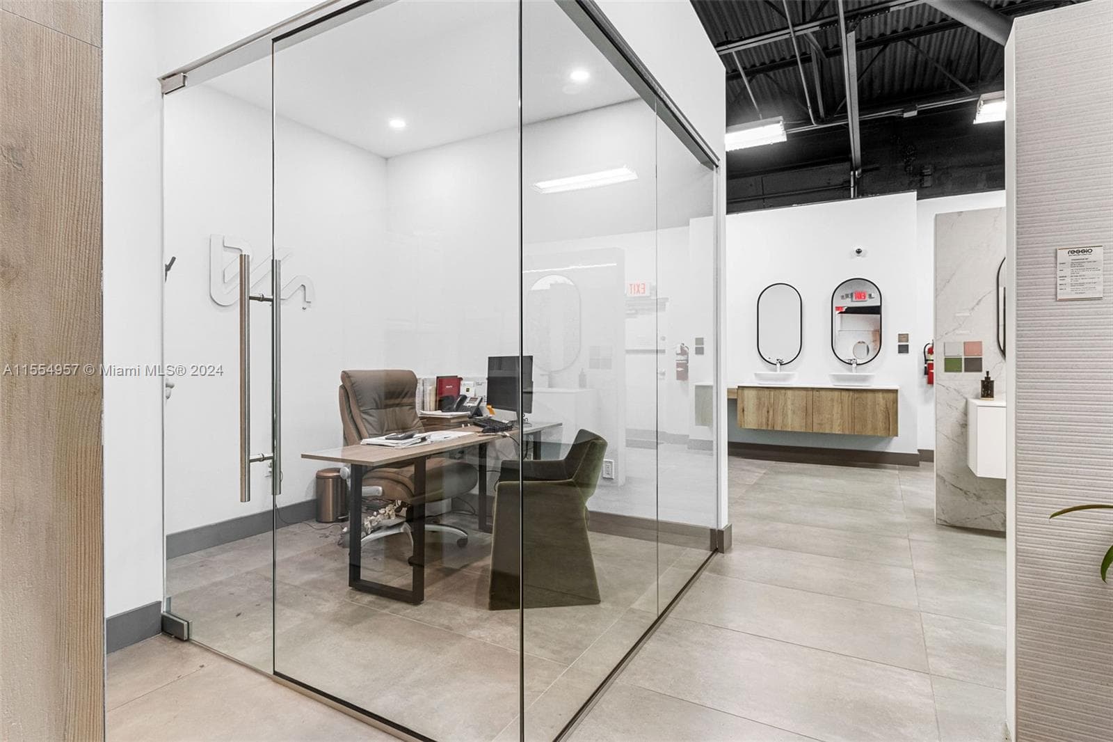 Bath Vanities/Accessories and Flooring, Doral FL 33122 — 25