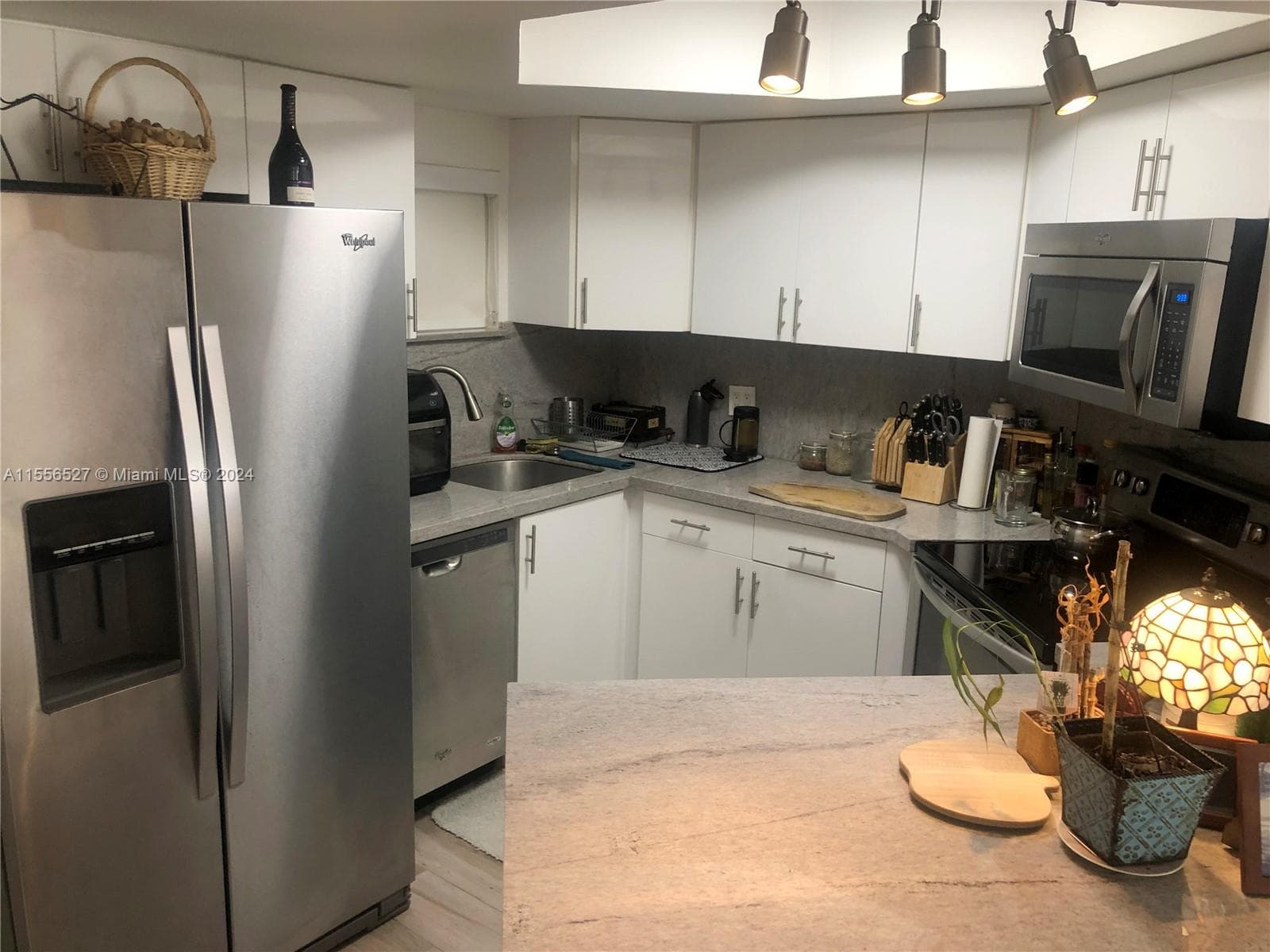 8255 Lake Dr # 204, Doral FL 33166 — 12