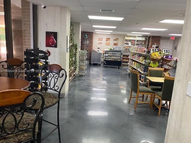 6039 Collins Ave # 1110, Miami Beach FL 33140 — 30