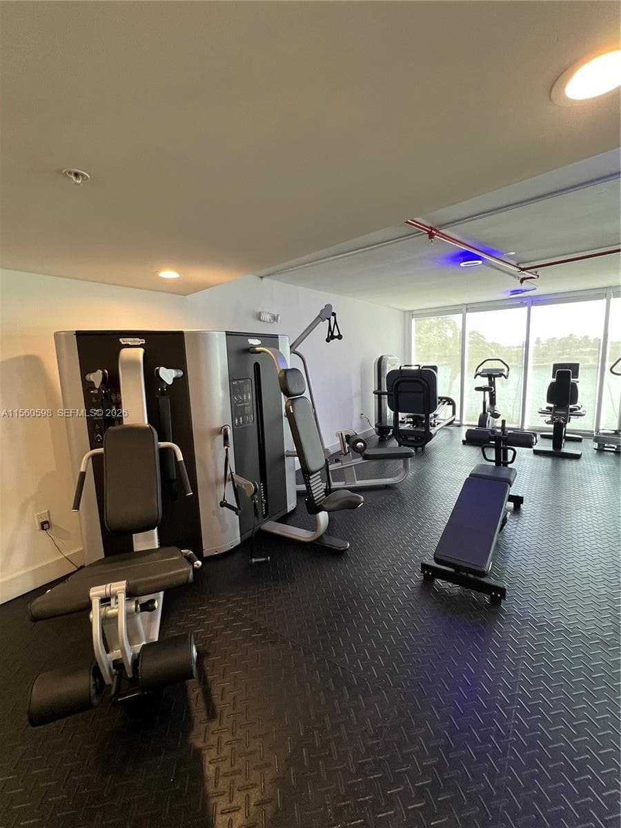 6700 Indian Creek Dr # 701, Miami Beach FL 33141 — 28