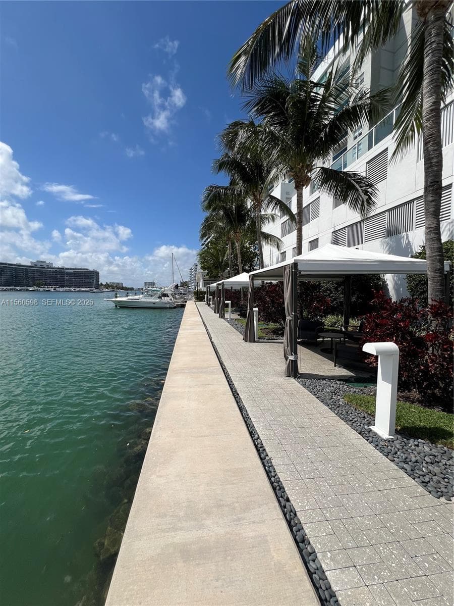 6700 Indian Creek Dr # 701, Miami Beach FL 33141 — 24