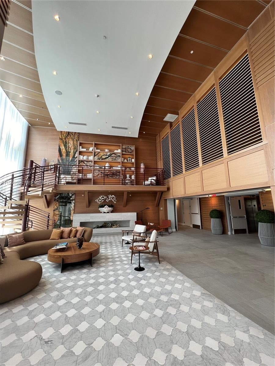 6700 Indian Creek Dr # 701, Miami Beach FL 33141 — 18