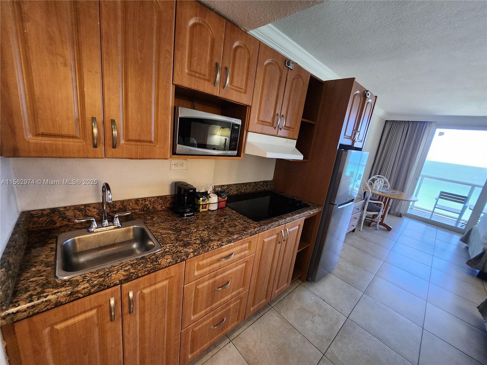 19201 Collins Ave # 846, Sunny Isles Beach FL 33160 — 10