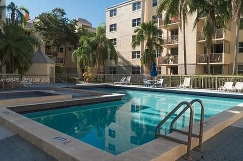 8363 LAKE DR # 101, Doral FL 33166 — 19